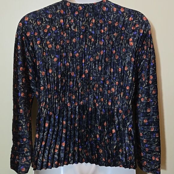 Vince Pomegranate Satin Pleated Blouse Top Silky Keyhole Accordion Regency XL - Picture 9 of 15